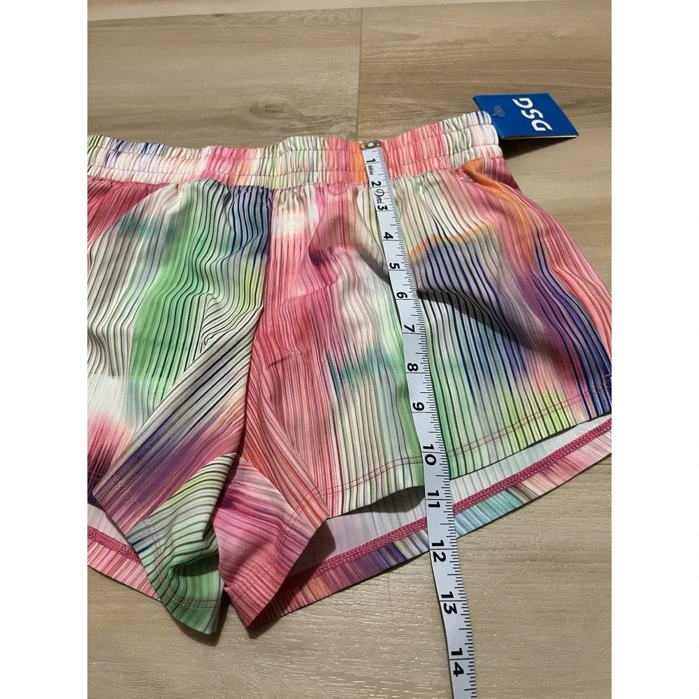 NWT DSG Shorts Girls Large Prismatic Mid-Rise Stride Built in Brief‎ Pink